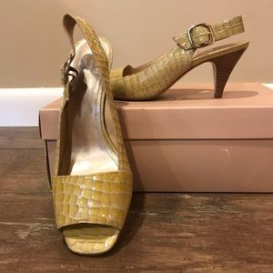 Alex Marie Gold/Ivory Alligator Slingback Sandals